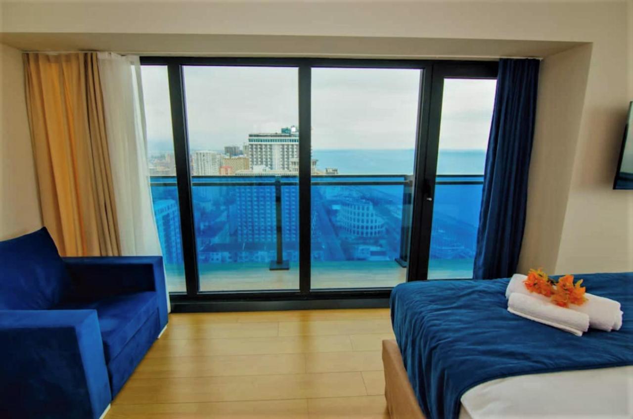 Sea Side Aparthotel In Orbi Complex 바투미 외부 사진