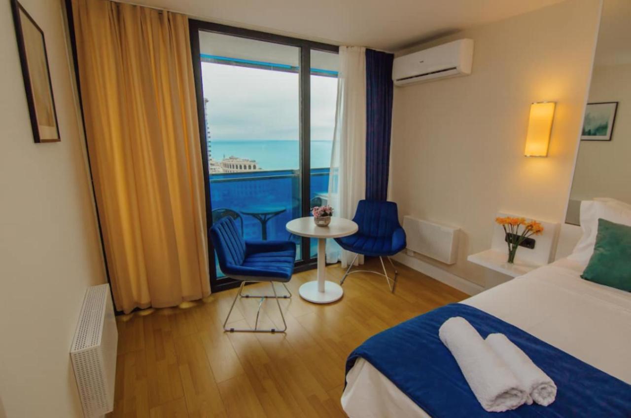 Sea Side Aparthotel In Orbi Complex 바투미 외부 사진