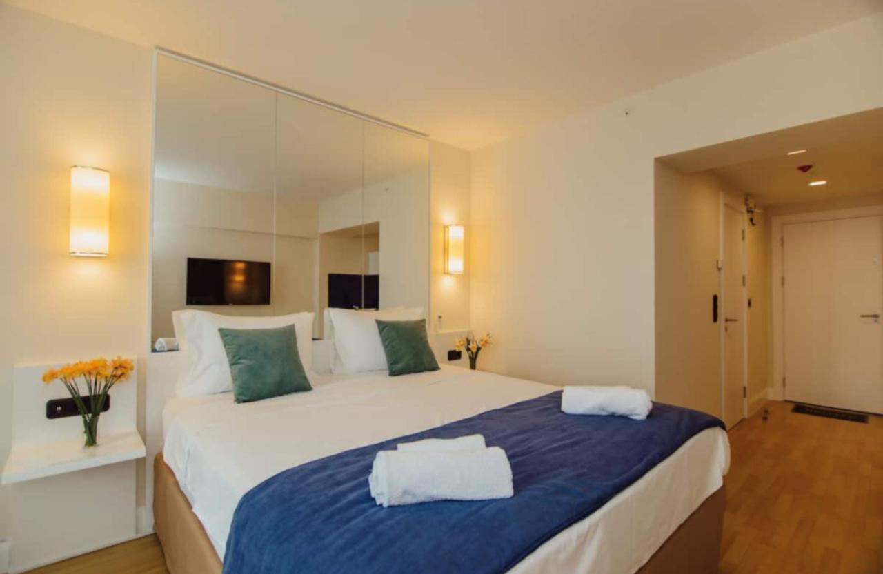 Sea Side Aparthotel In Orbi Complex 바투미 외부 사진