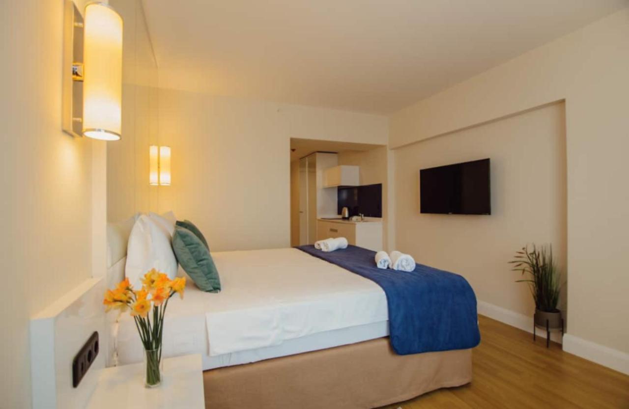 Sea Side Aparthotel In Orbi Complex 바투미 외부 사진